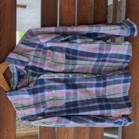 Tommy Hilfiger Tops - Tommy Hilfiger Shirt button up Long Sleeve Plaid Pink Blue Green XL